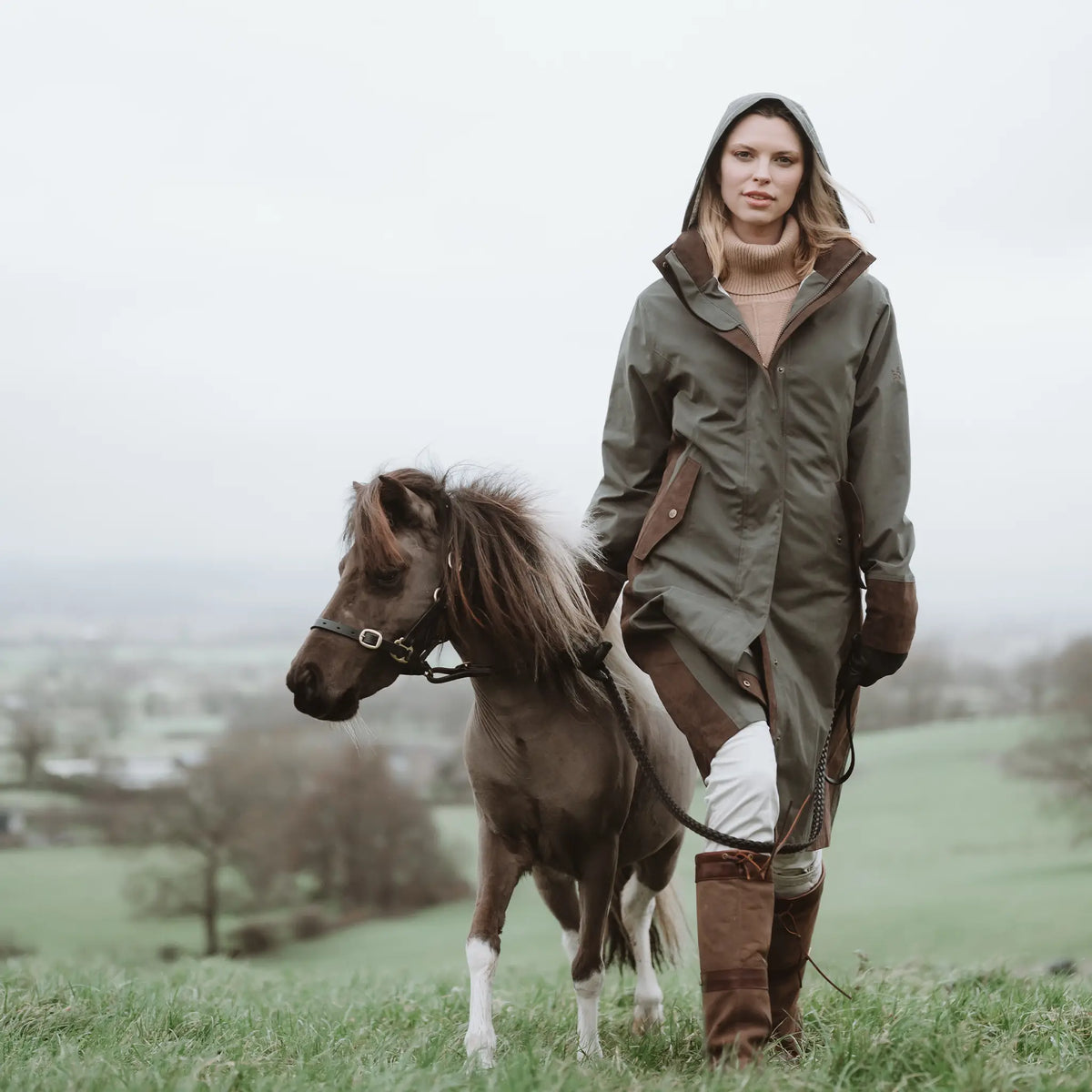 Highgrove Water-Resistant Raincoat