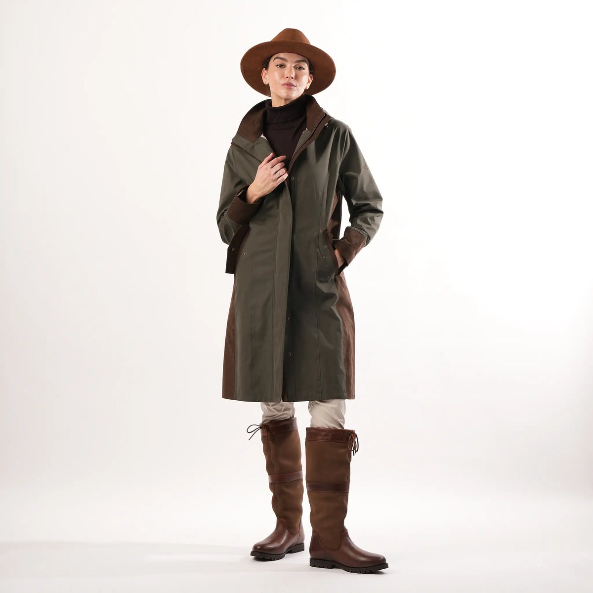 Highgrove Water-Resistant Raincoat