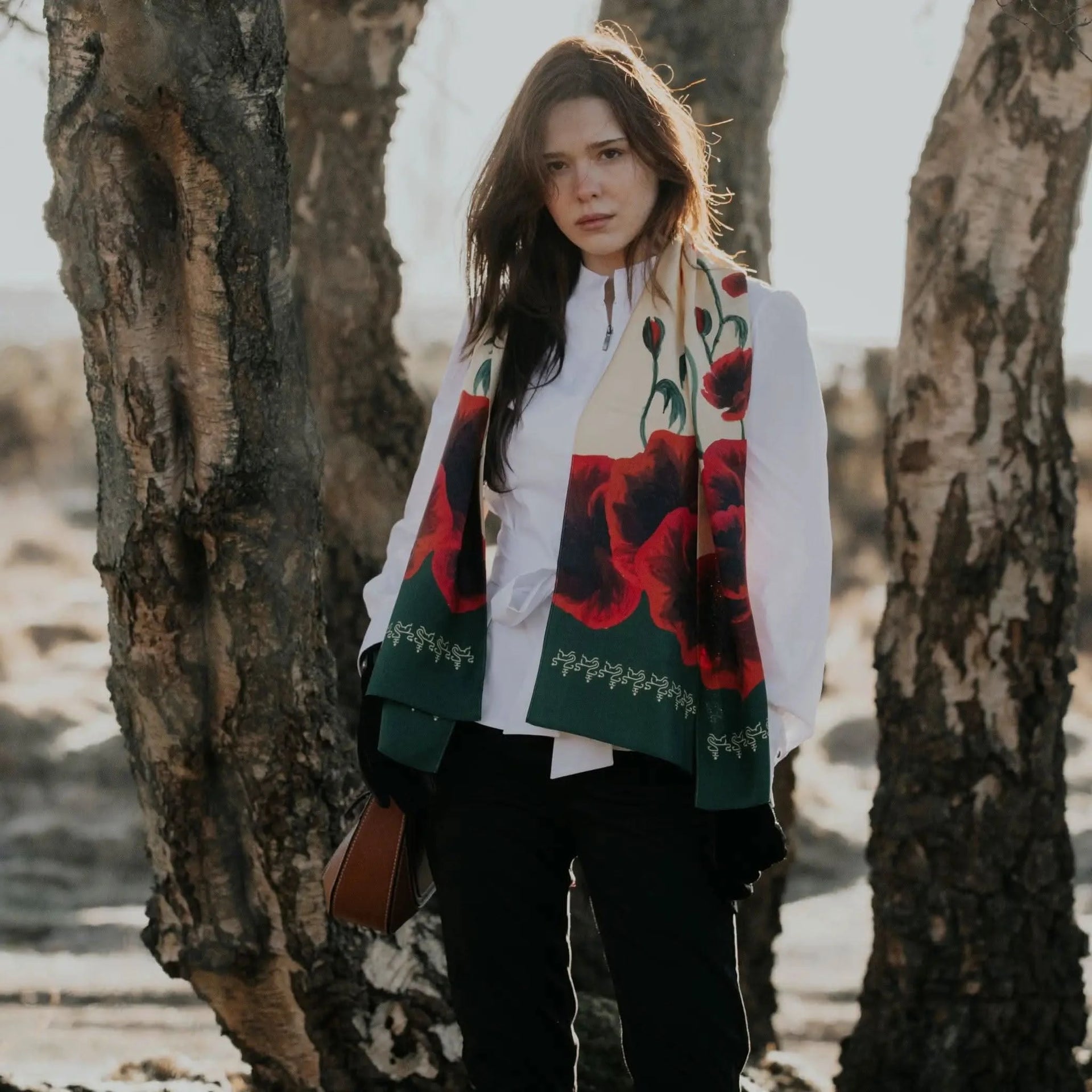 JEANASIS 【eL×ONE】Flower Large Scarf 1S8A3230.webp?v=1740600569&