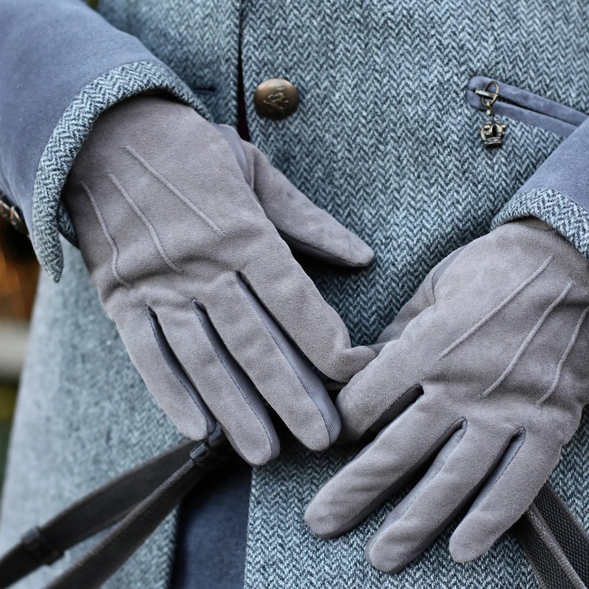 Leather & Suede Grey Driving Gloves