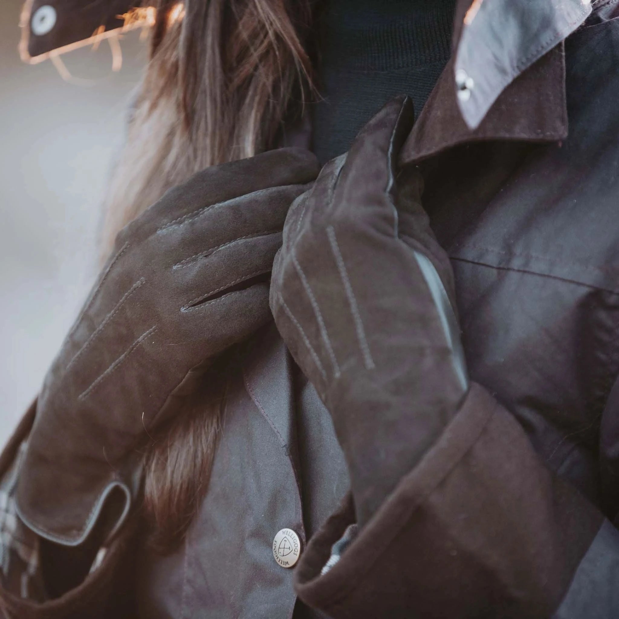 Leather & Suede Chocolate Driving Gloves - Welligogs