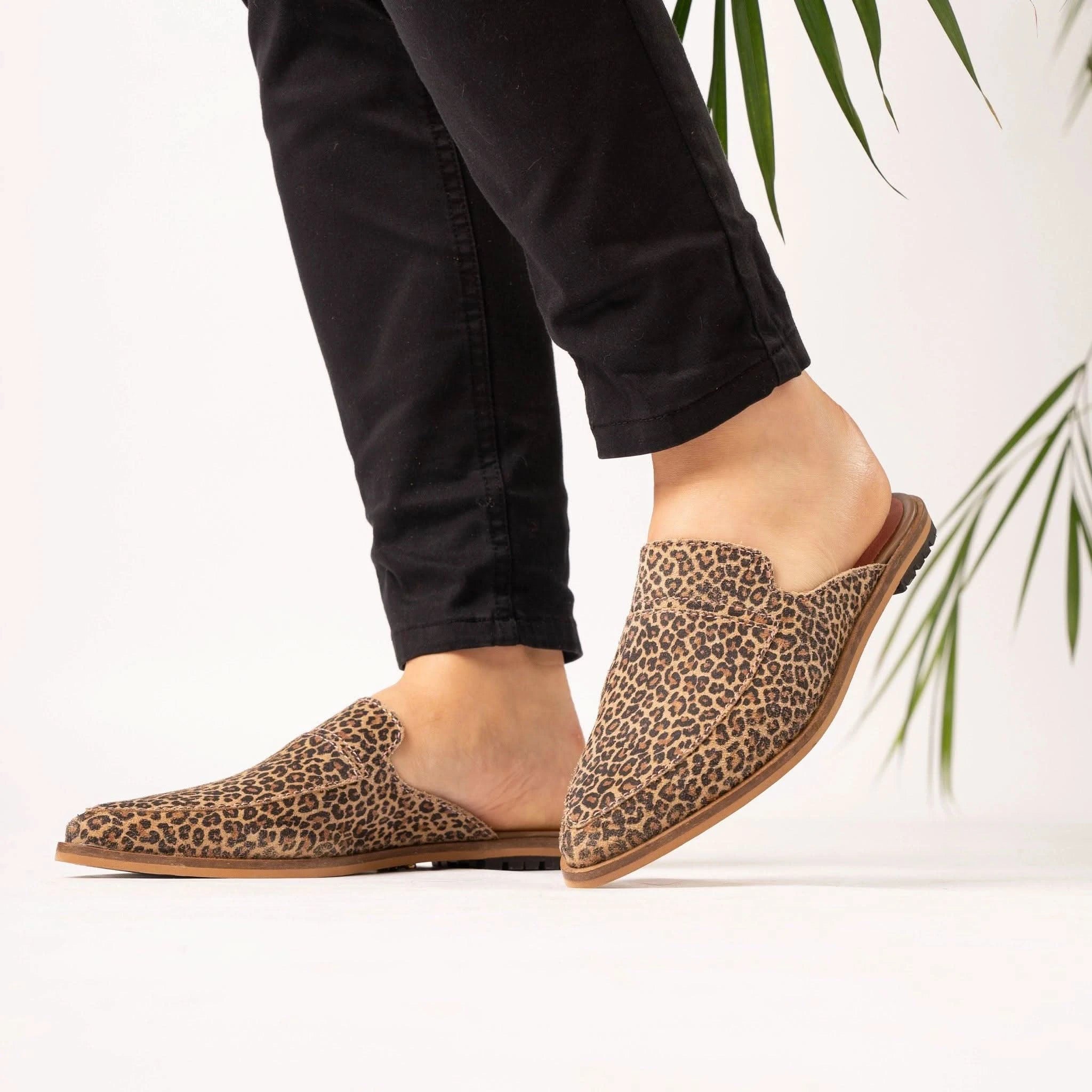 De Beauvoir Leopard Mules - Welligogs