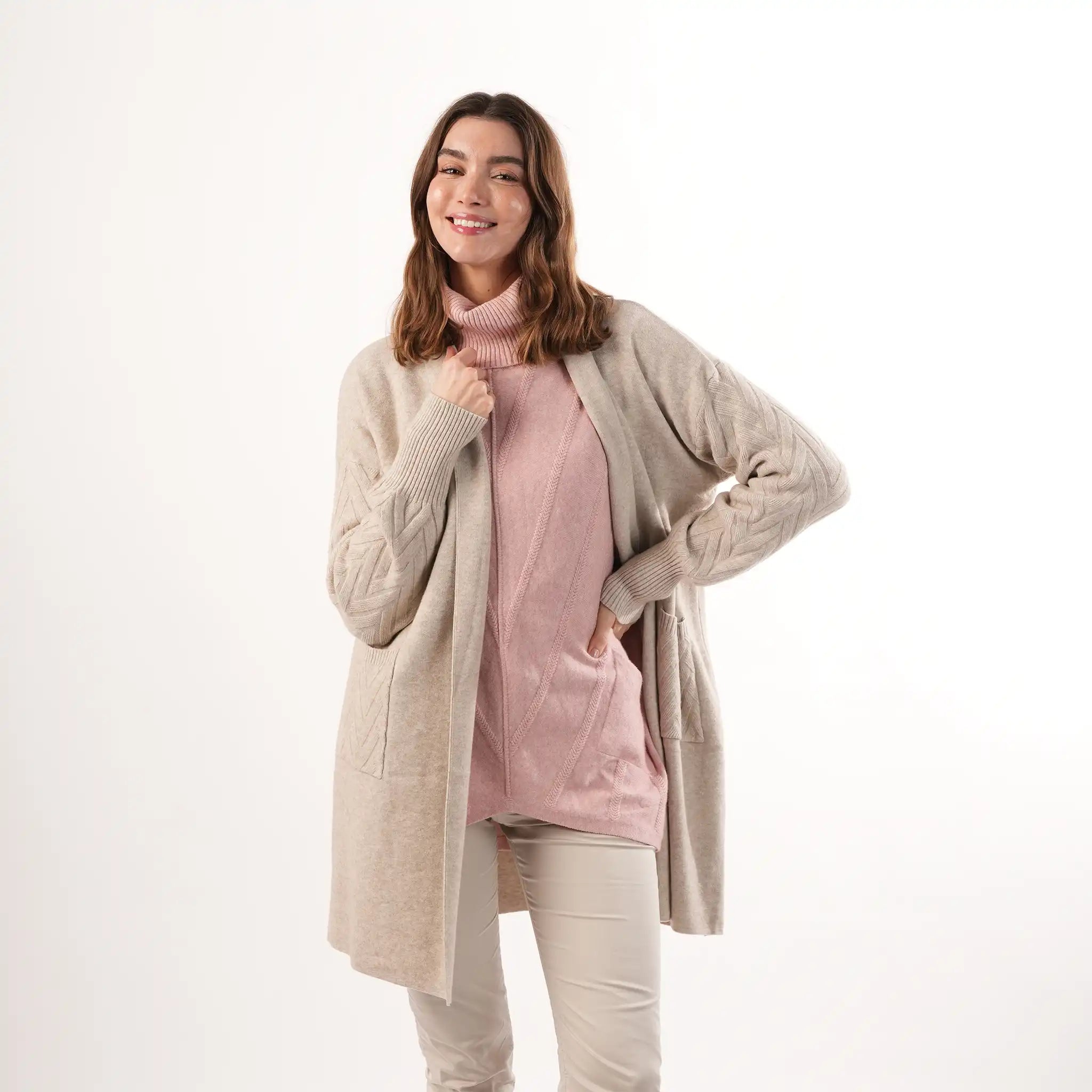 Cable Knit Oat Cardigan